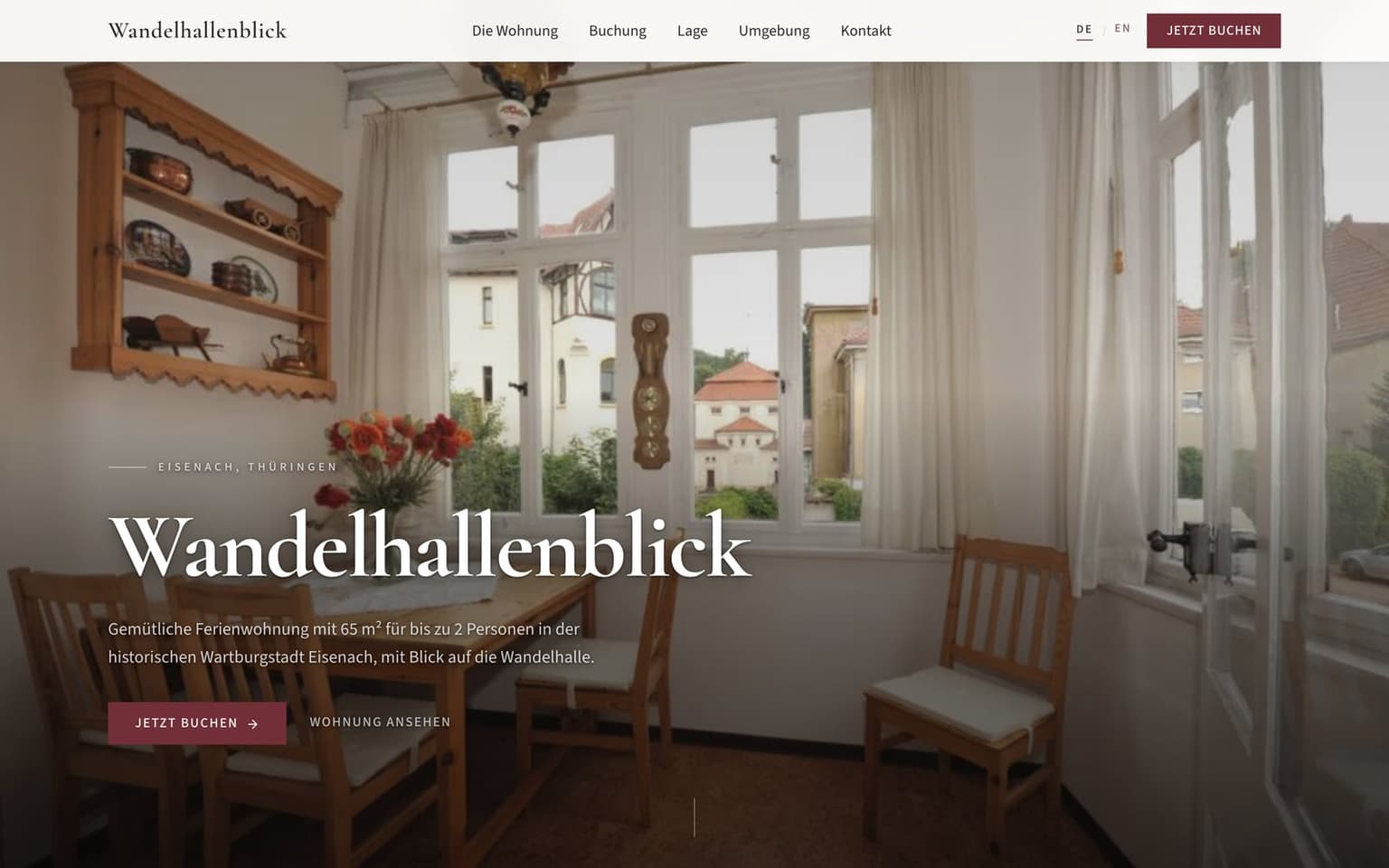 Wandelhallenblick start page: a photo of the winter garden, with bordeaux booking buttons